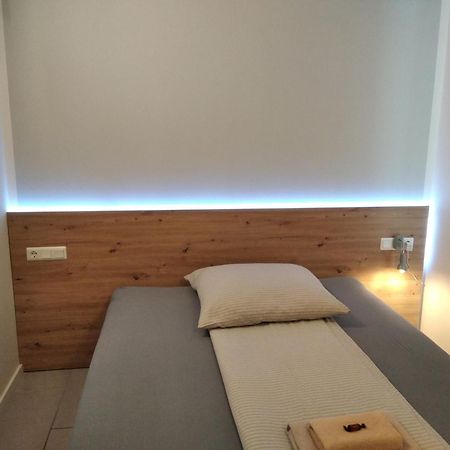 Sroom 118 And 119 In Center Reutlingen Exteriér fotografie