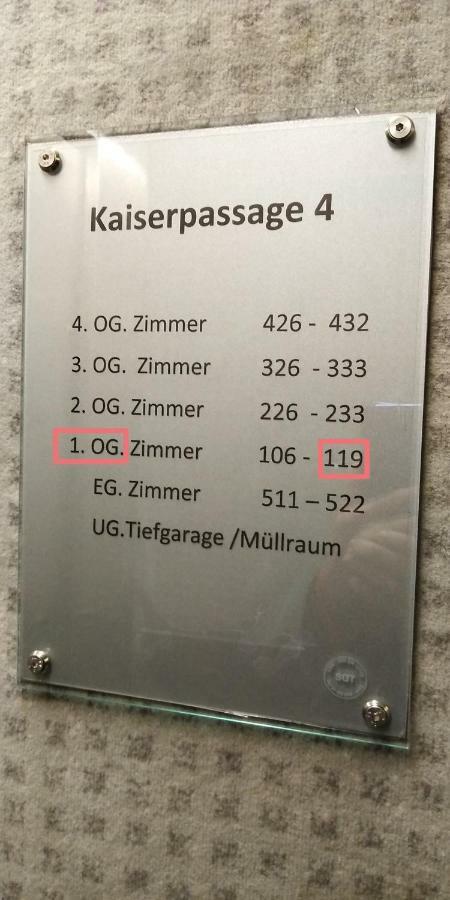 Sroom 118 And 119 In Center Reutlingen Exteriér fotografie